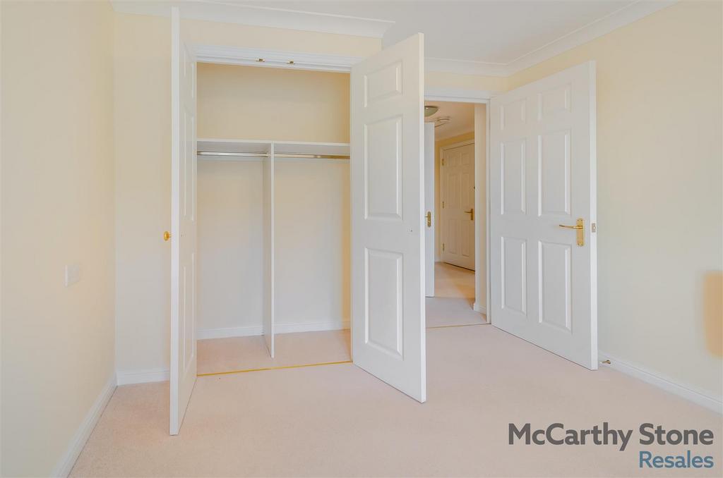 8673740-interior07.jpg