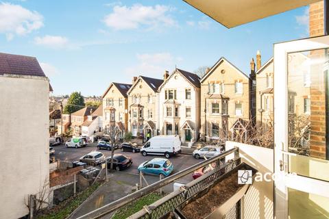undefined, Essex Grove London SE19