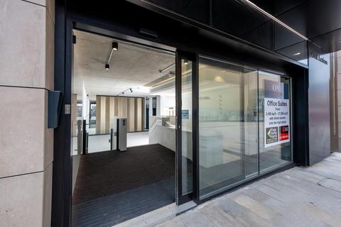 Office to rent, Charles Square Bracknell RG12 1DG