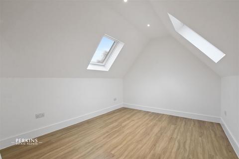 2 bedroom flat to rent, Acton, W3