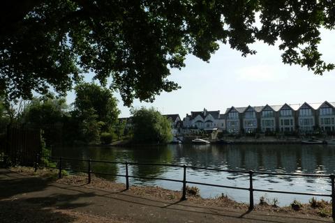 Office to rent, Ray Mead Rd Maidenhead SL6 8NJ