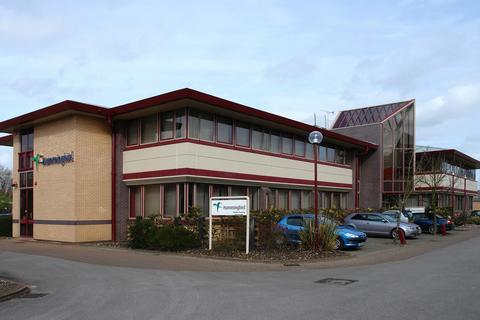 Office to rent, Fishponds Rd Wokingham RG41 2GY