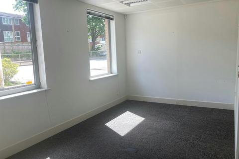 Office to rent, London Court, London Road Bracknell RG12 2UT