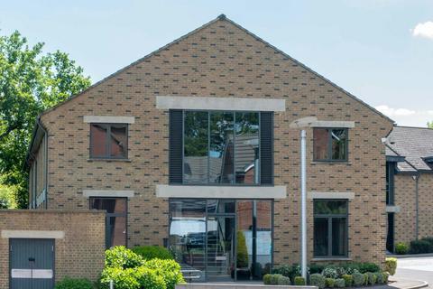 Office to rent, The Courtyard, Eastern Road Bracknell RG12 2XB