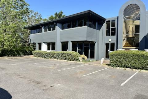 Office to rent, Ruscombe Ln Reading RG10 9NN