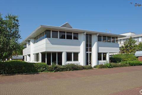 Office to rent, Ruscombe Ln Reading RG10 9NN