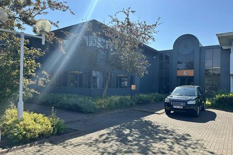 Office to rent, Unit 3 & 4, The Pavilions, Ruscombe Business Park Knowl Hill RG10 9NN