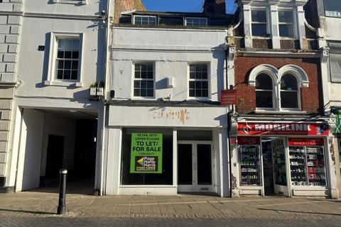 Retail property (high street) to rent, 33 Peascod St Windsor SL4 1EA