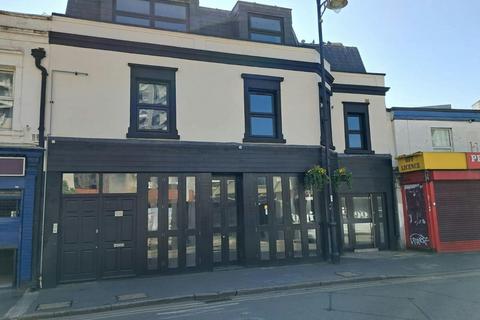 Retail property (high street) to rent, 93-95 Queen St Maidenhead SL6 1LR