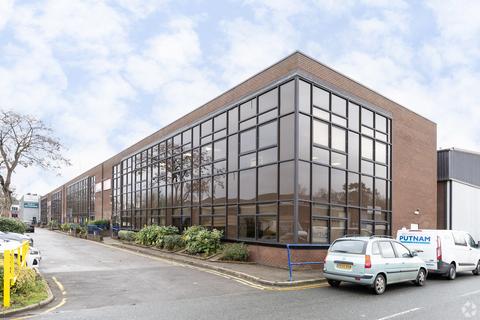 Warehouse to rent, Western Rd Bracknell RG12 1RW