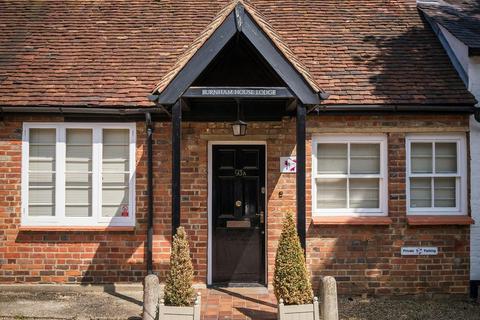 Office to rent, 93 High St Burnham SL1 7JZ
