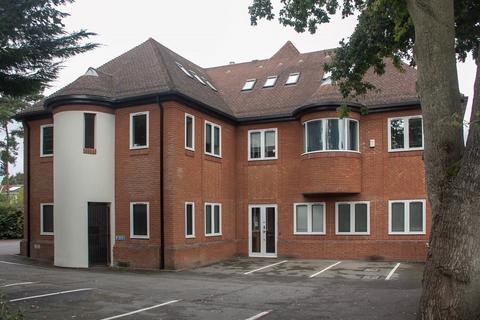 Office to rent, The Square Lightwater GU18 5SS