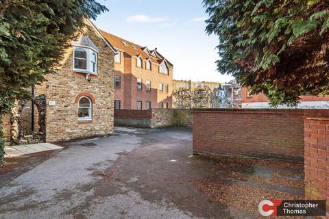 Office to rent, 7 High St Windsor SL4 1LD