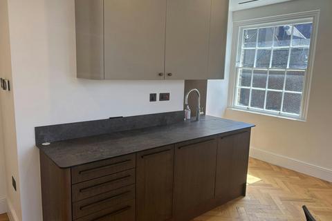 Office to rent, 7 High St Windsor SL4 1LD