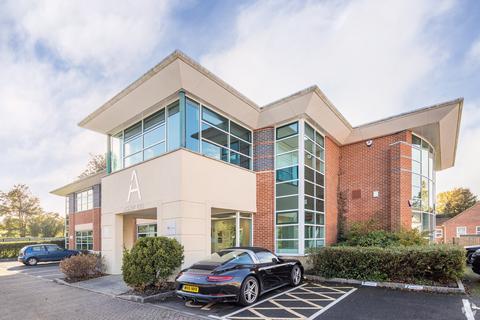 Healthcare facility to rent, Waltham Rd Maidenhead SL6 3LW