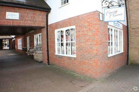 Office to rent, 64 High St Burnham SL1 7JT