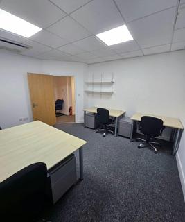 Office to rent, 64 High St Burnham SL1 7JT