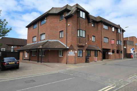 Office to rent, 64 High St Burnham SL1 7JT