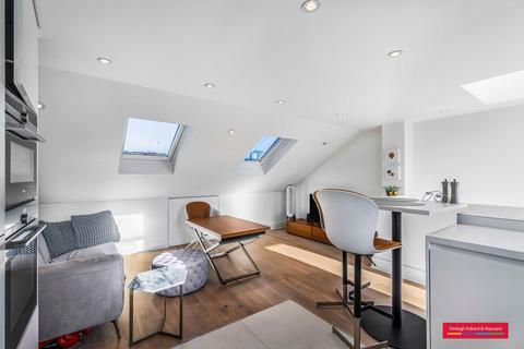2 bedroom flat to rent, Dawes Road, London, SW6