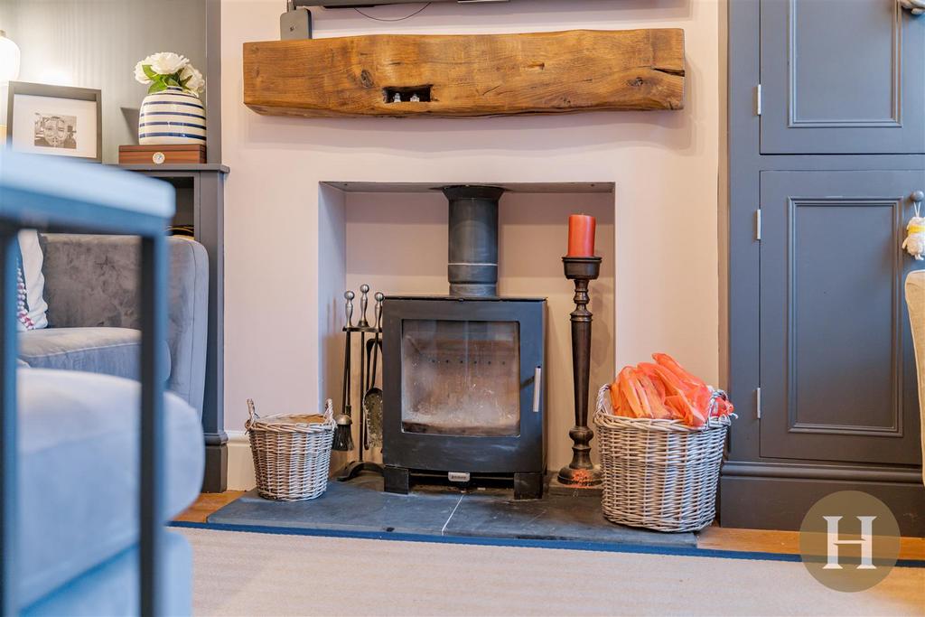 Hadleigh Estate Agents-5.jpg
