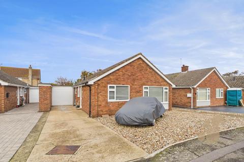 4 bedroom detached bungalow for sale, The Paddocks, Great Bentley