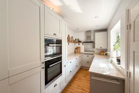3 bedroom semi-detached house for sale, Coleridge Avenue, Gateshead, NE9