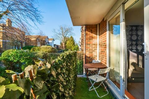 2 bedroom flat for sale, Lansdowne Road, Raynes Park, London, SW20