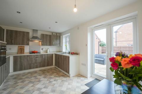 3 bedroom semi-detached house for sale, Angell Drive, Market Harborough, LE16