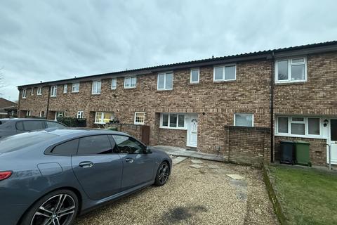 undefined, Glamis Close, Cheshunt