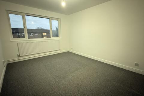 undefined, Glamis Close, Cheshunt