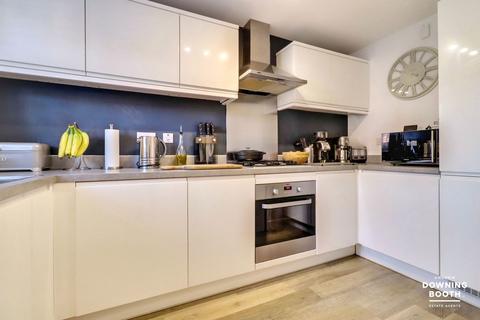2 bedroom end of terrace house for sale, Poplar Road, Lichfield WS13