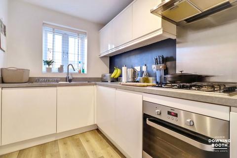 2 bedroom end of terrace house for sale, Poplar Road, Lichfield WS13