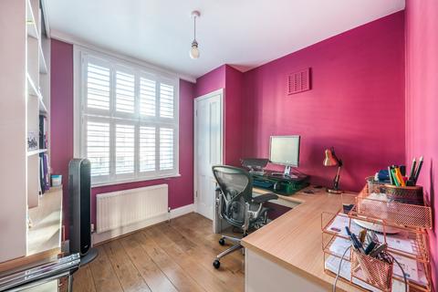 2 bedroom flat for sale, Paget Street, Clerkenwell, London, EC1V