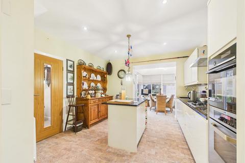 3 bedroom semi-detached bungalow for sale, Tranby Avenue, Hessle