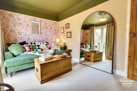 3 bedroom semi-detached house for sale, Main Street, Whittington, Lichfield, WS14 9JS