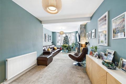 5 bedroom semi-detached house for sale, Swiss Avenue, Chelmsford, Essex, CM1