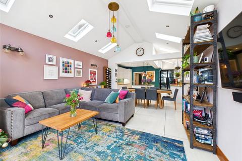 5 bedroom semi-detached house for sale, Swiss Avenue, Chelmsford, Essex, CM1