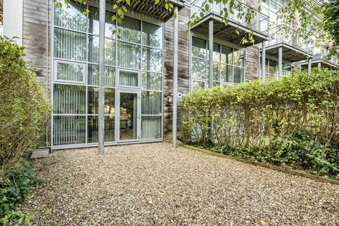 2 bedroom maisonette for sale, Windmill Road, Slough, Berkshire