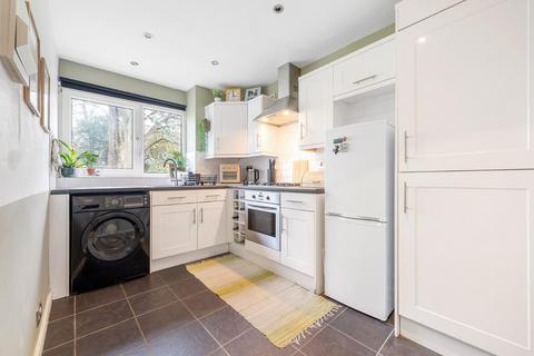 1 bedroom flat for sale, Palace Road, SW2