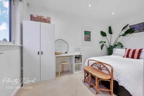 2 bedroom flat for sale, Manor Road, LONDON N16