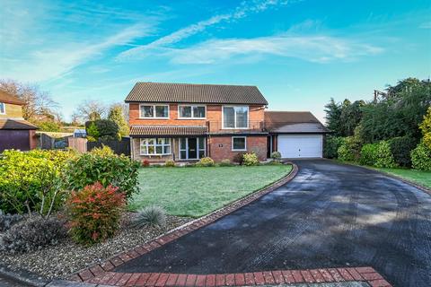4 bedroom detached house for sale, 7 Huntsmans Close, Bridgnorth