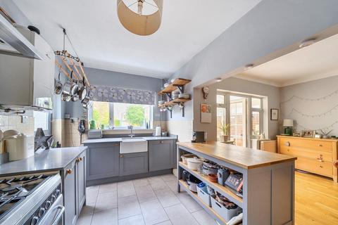 4 bedroom semi-detached house for sale, Village Way, Beckenham, BR3