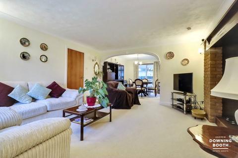 undefined, Featherbed Lane, Hixon, Stafford, ST18 0QS - No Upward Chain