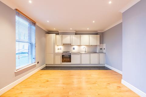 2 bedroom apartment for sale, St. Peters Street, Herts AL1