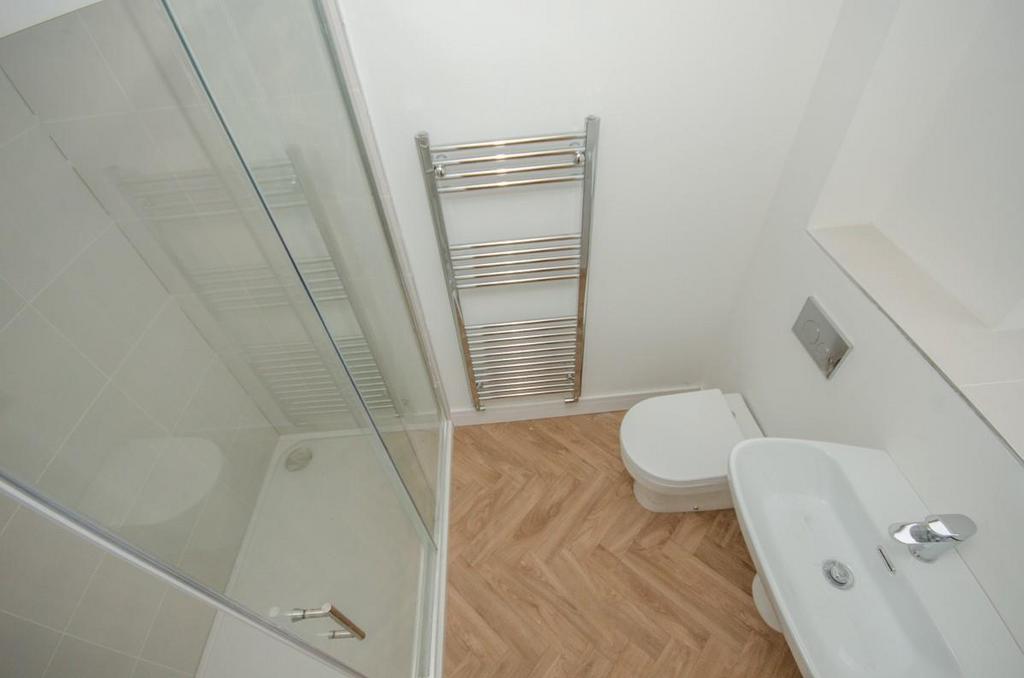Ensuite.jpg