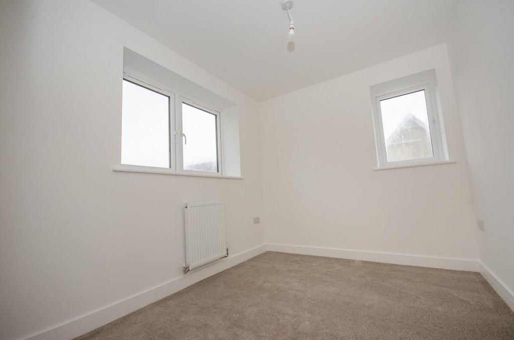 Bedroom 3.jpg