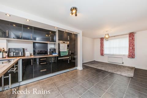 4 bedroom detached house for sale, Meadowfield Crescent, Congleton CW12