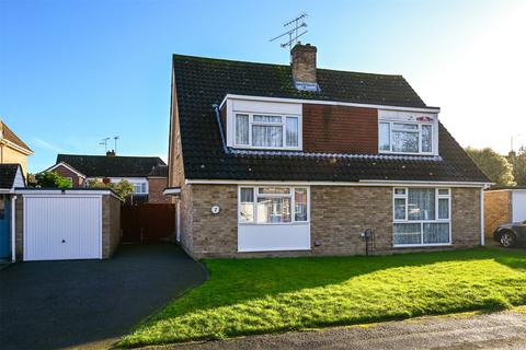 3 bedroom semi-detached house for sale, Greenleas Close, Hampshire GU46