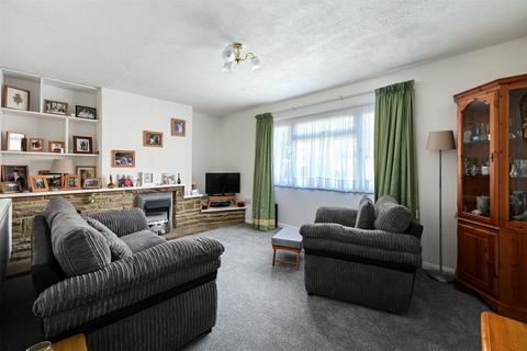 undefined, Greenleas Close, Hampshire GU46