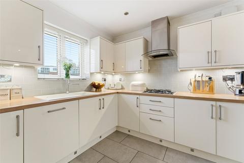 3 bedroom semi-detached house for sale, Hemming Way, Hertfordshire WD25